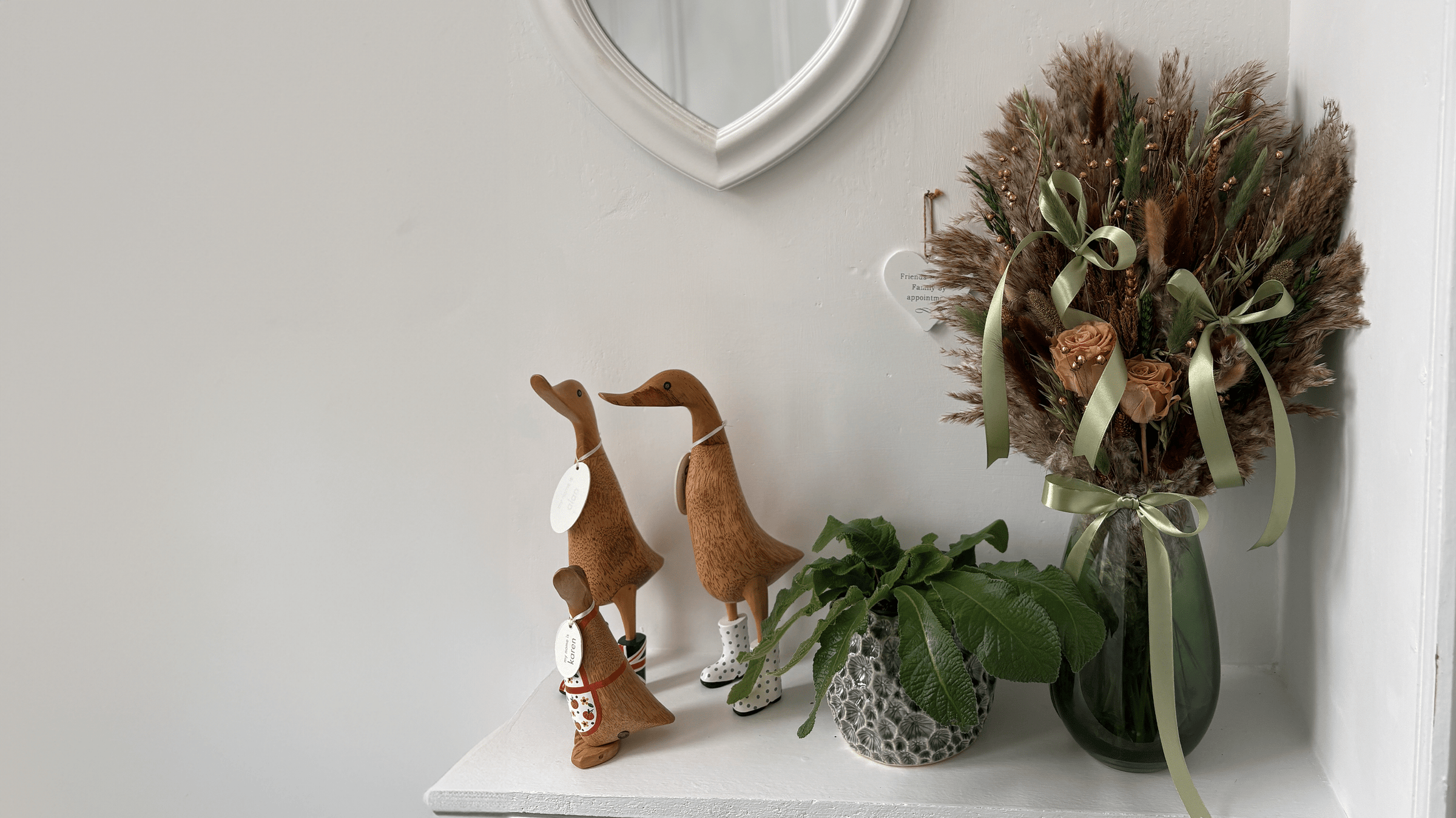 Customer Favourites - Pampas Tallo