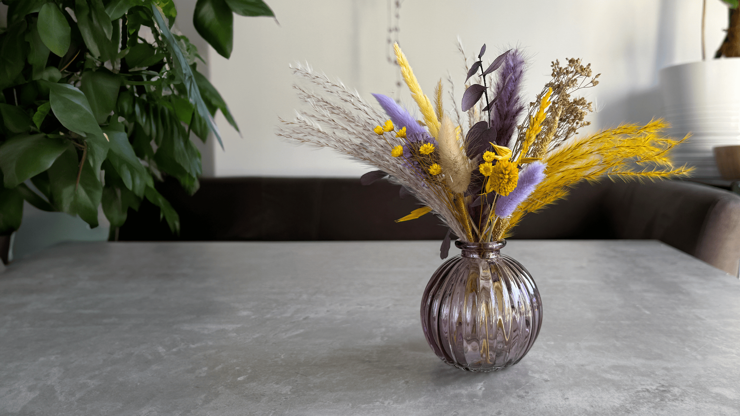 Summer Dried Flower Arrangements - Pampas Tallo