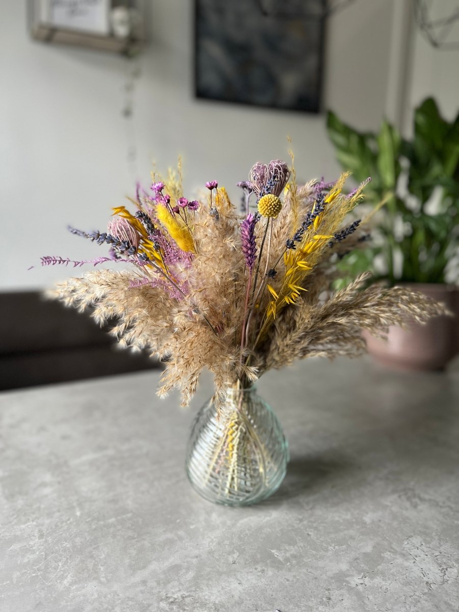 13cm Glass Leaf Vase - Pampas Tallo