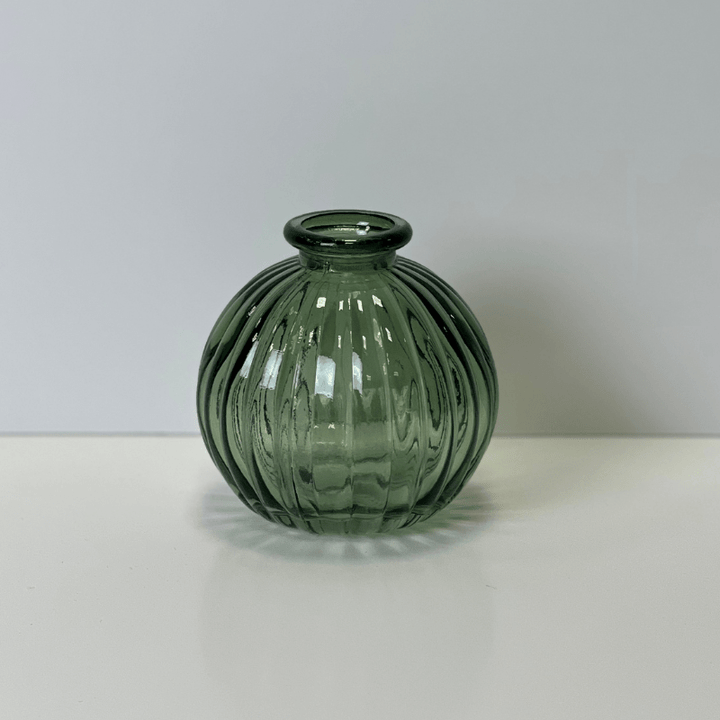 9cm Ribbed Glass Ball Vase - Pampas Tallo