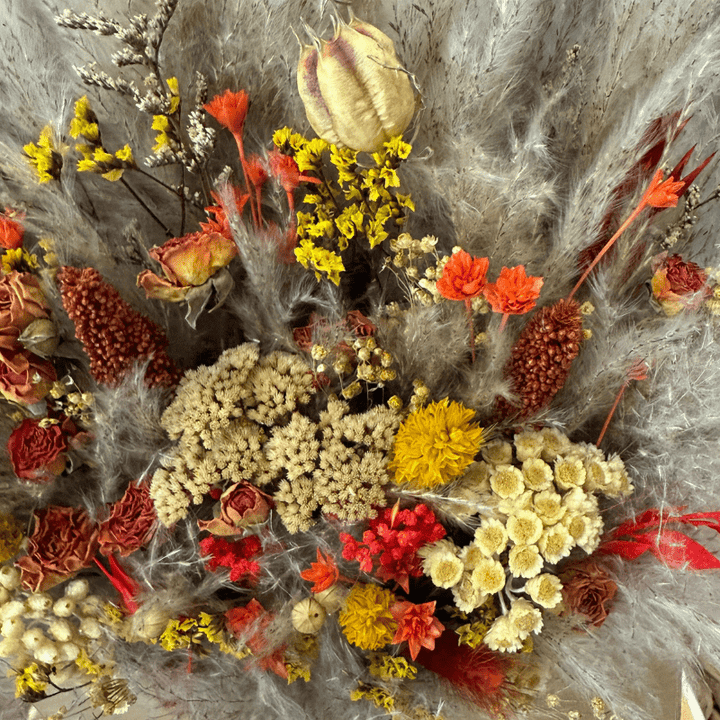 Amy Envelope Dried Flower Box In Natural, Yellow, Orange & Red - Pampas Tallo