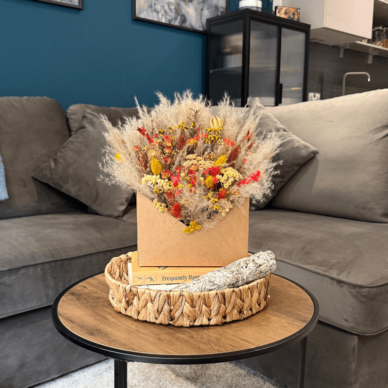 Amy Envelope Dried Flower Box In Natural, Yellow, Orange & Red - Pampas Tallo