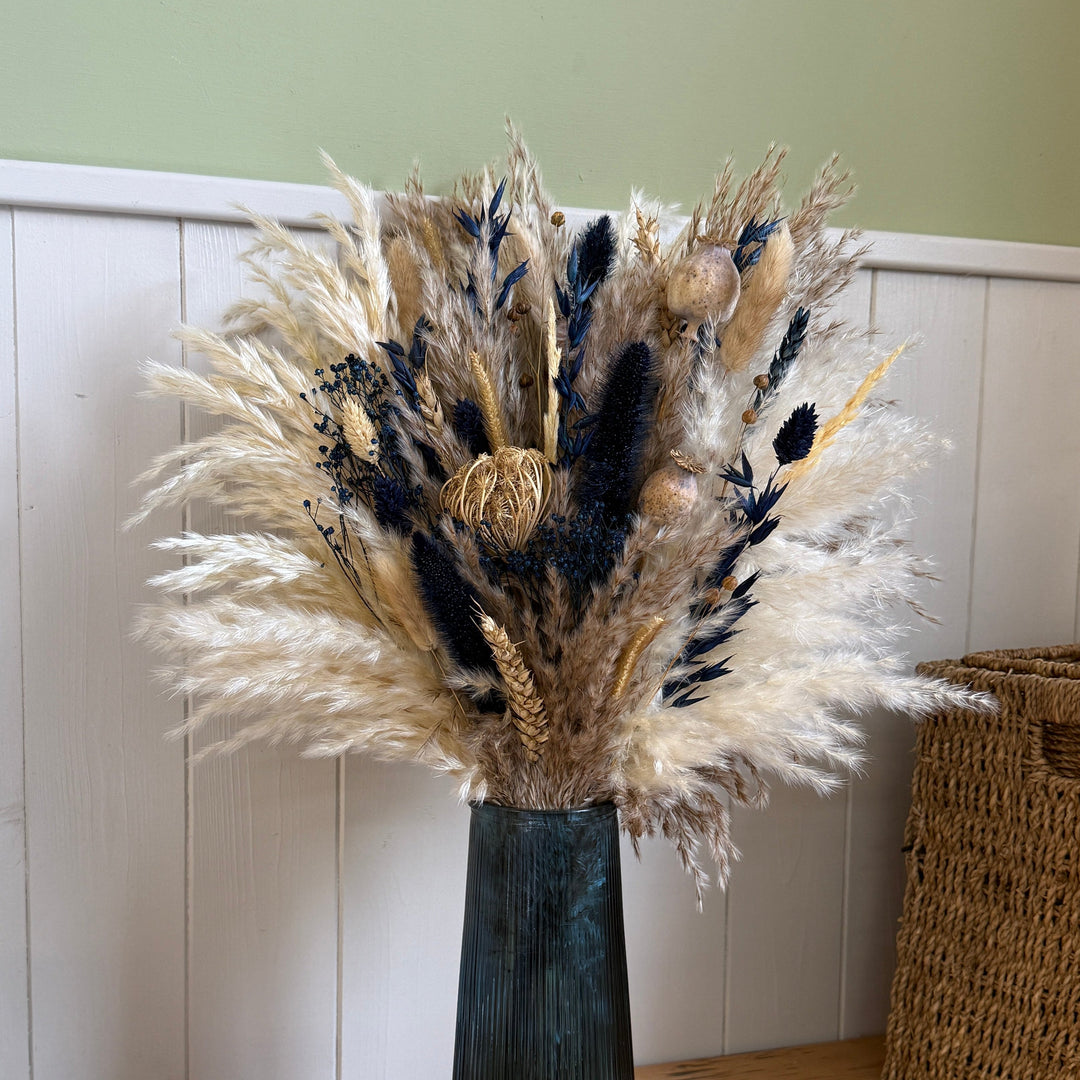 Ayana Dried Flower Arrangement | Natural, Cream &amp; Navy - Pampas Tallo