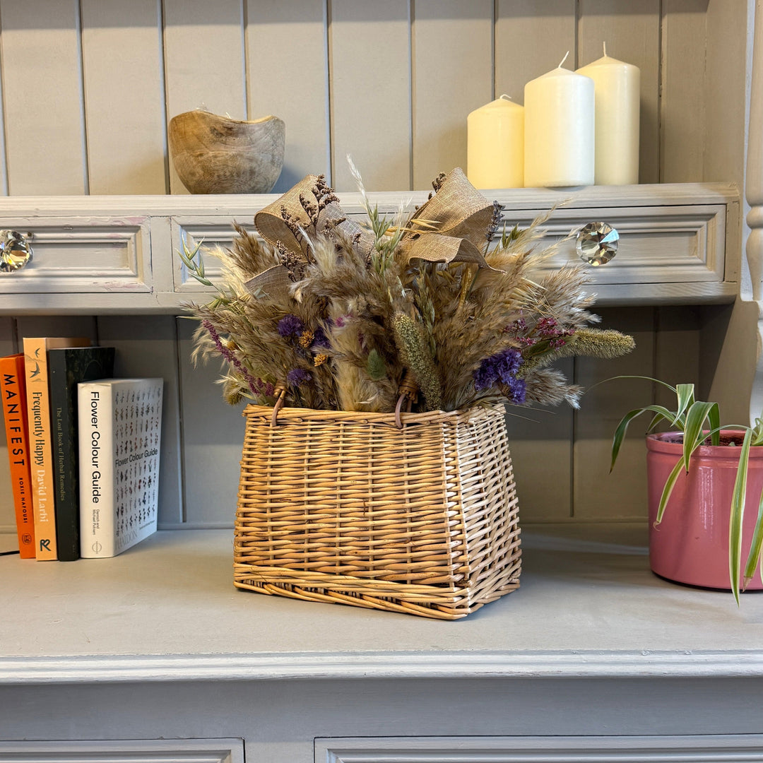 Basket &amp; Envelope Flower Arranging Workshop: Sun 26th July 1pm - 3pm - Pampas Tallo