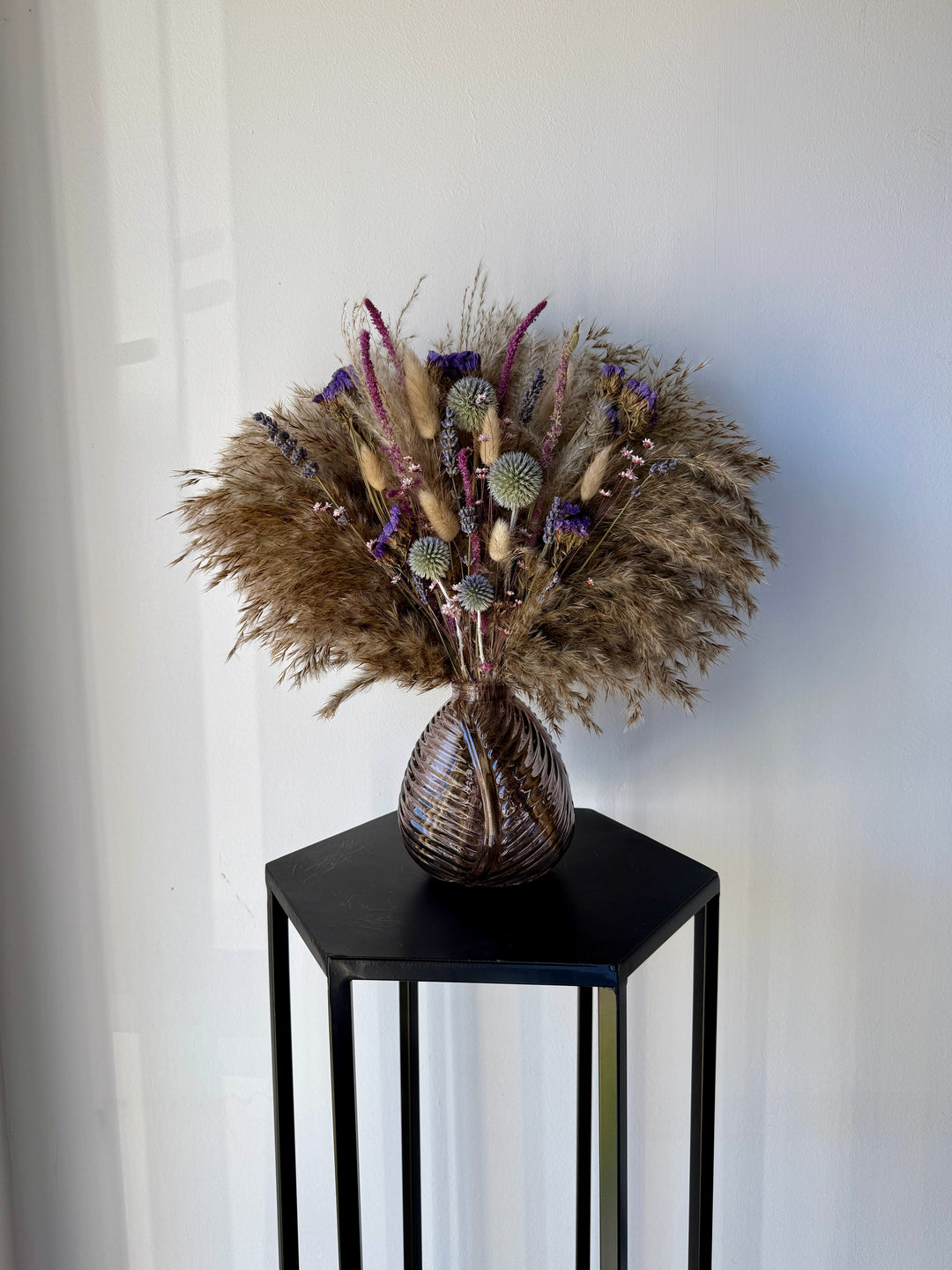 Bonnie Dried Flower Arrangement | Natural &amp; Purple - Pampas Tallo