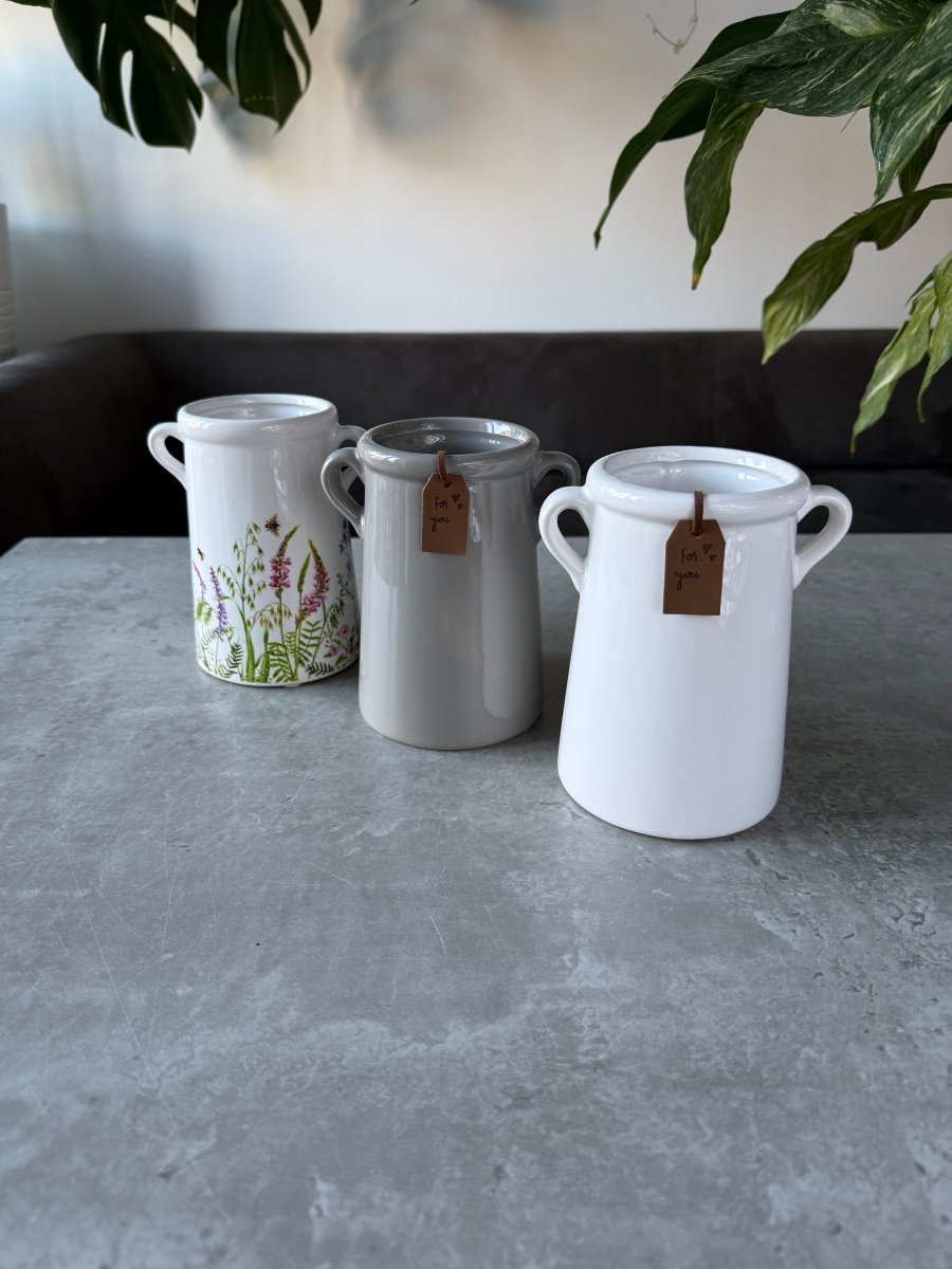 Ceramic Vases - Taupe, White & Flowers - Pampas Tallo