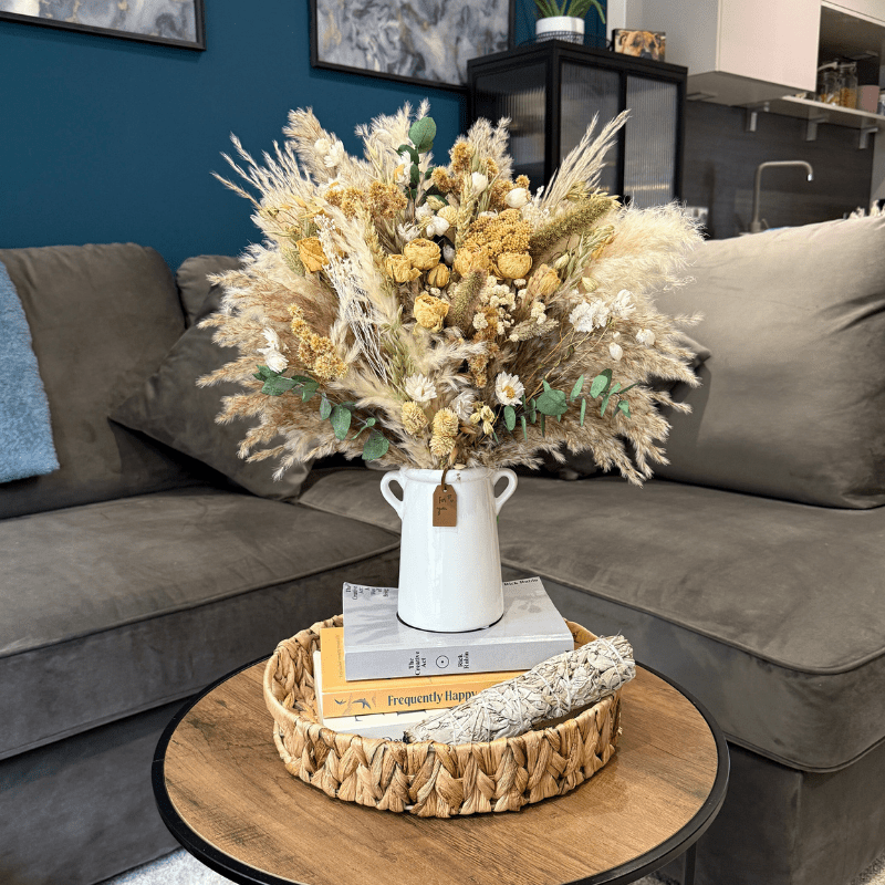 Chloe Dried Flower Arrangement In White, Cream, Green & Natural - Pampas Tallo