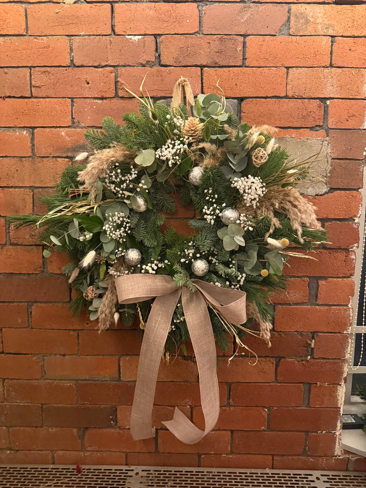Custom Made Christmas Wreath - Pampas Tallo