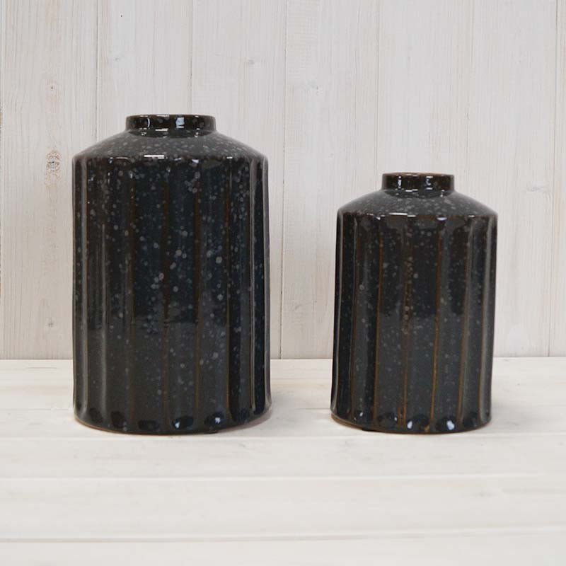 Dark Grey Vase - Pampas Tallo