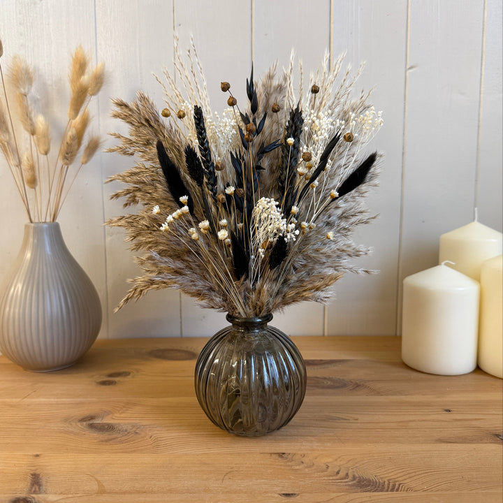 Devon Dried Flower Arrangement | Natural, Black &amp; White - Pampas Tallo