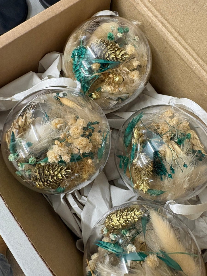 Dried Flower Baubles - Pampas Tallo