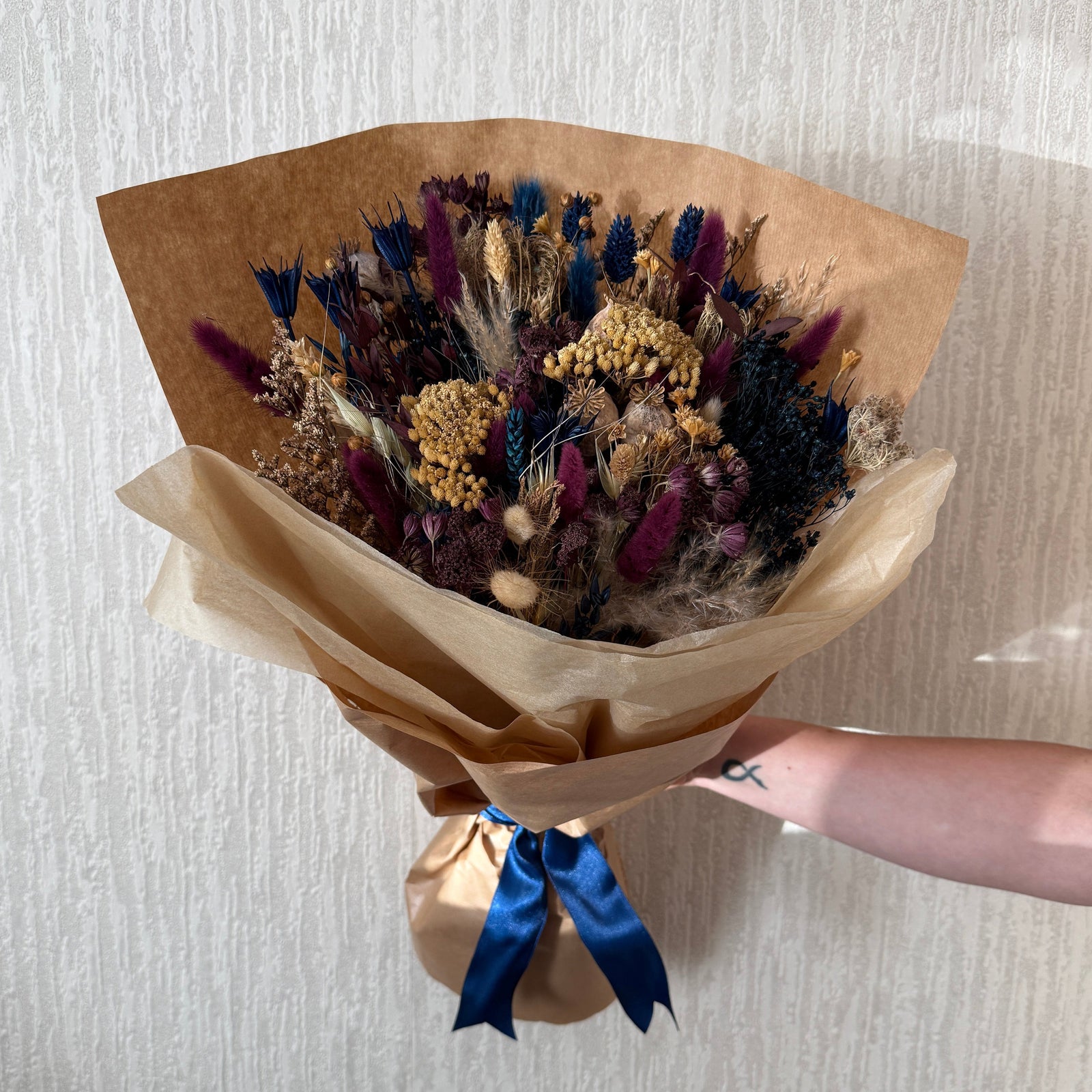 Dried Flower Bouquet | Navy & Burgundy - Pampas Tallo