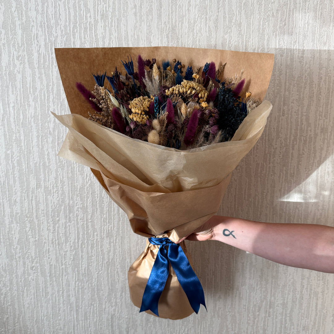 Dried Flower Bouquet | Navy &amp; Burgundy - Pampas Tallo
