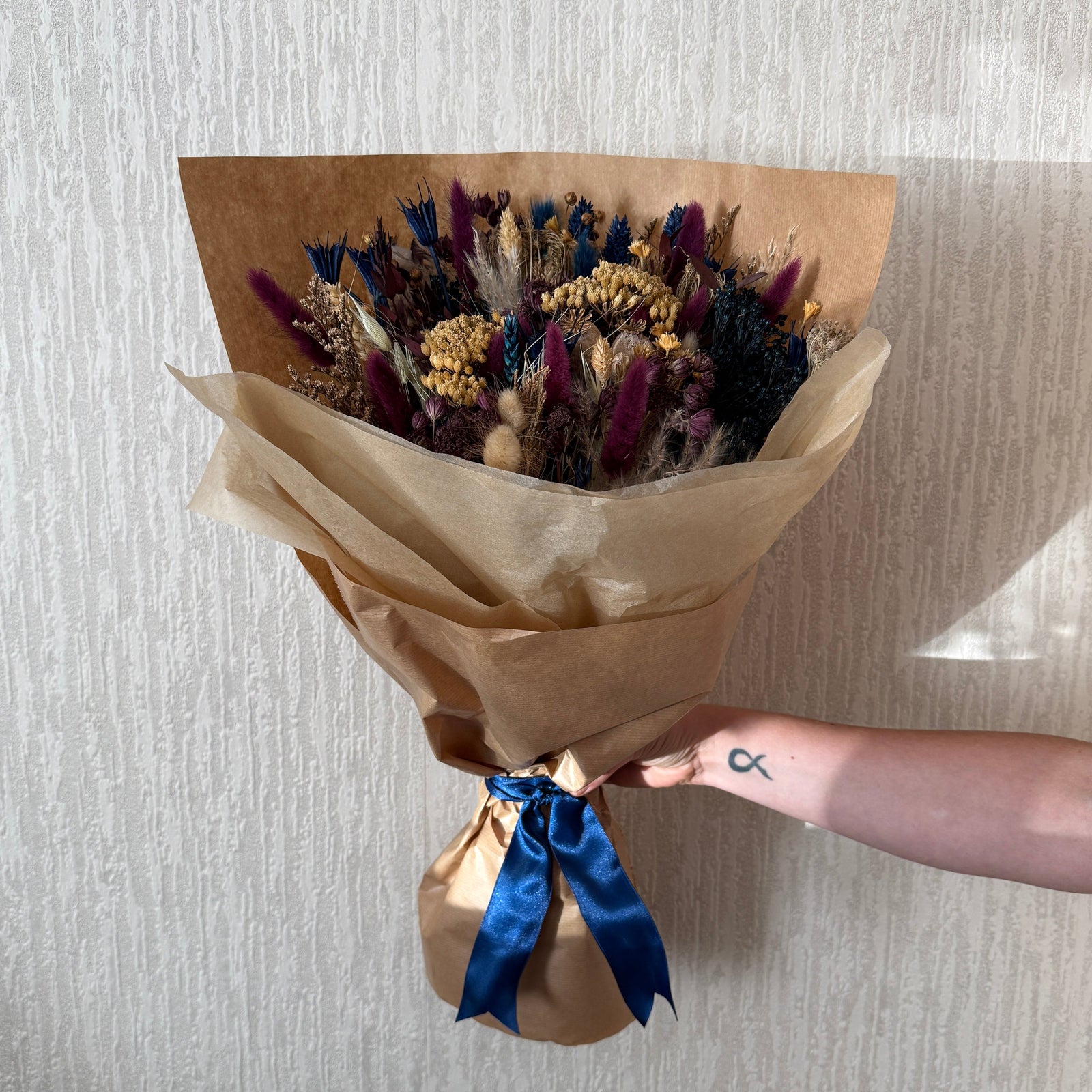 Dried Flower Bouquet | Navy & Burgundy - Pampas Tallo
