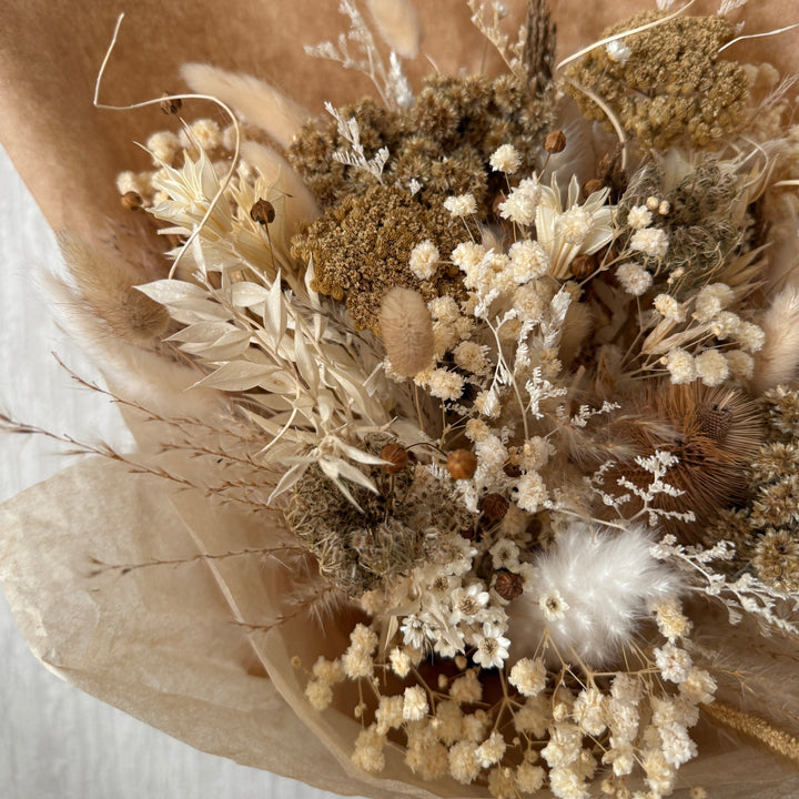 Dried Flower Bouquet | Neutral &amp; White - Pampas Tallo