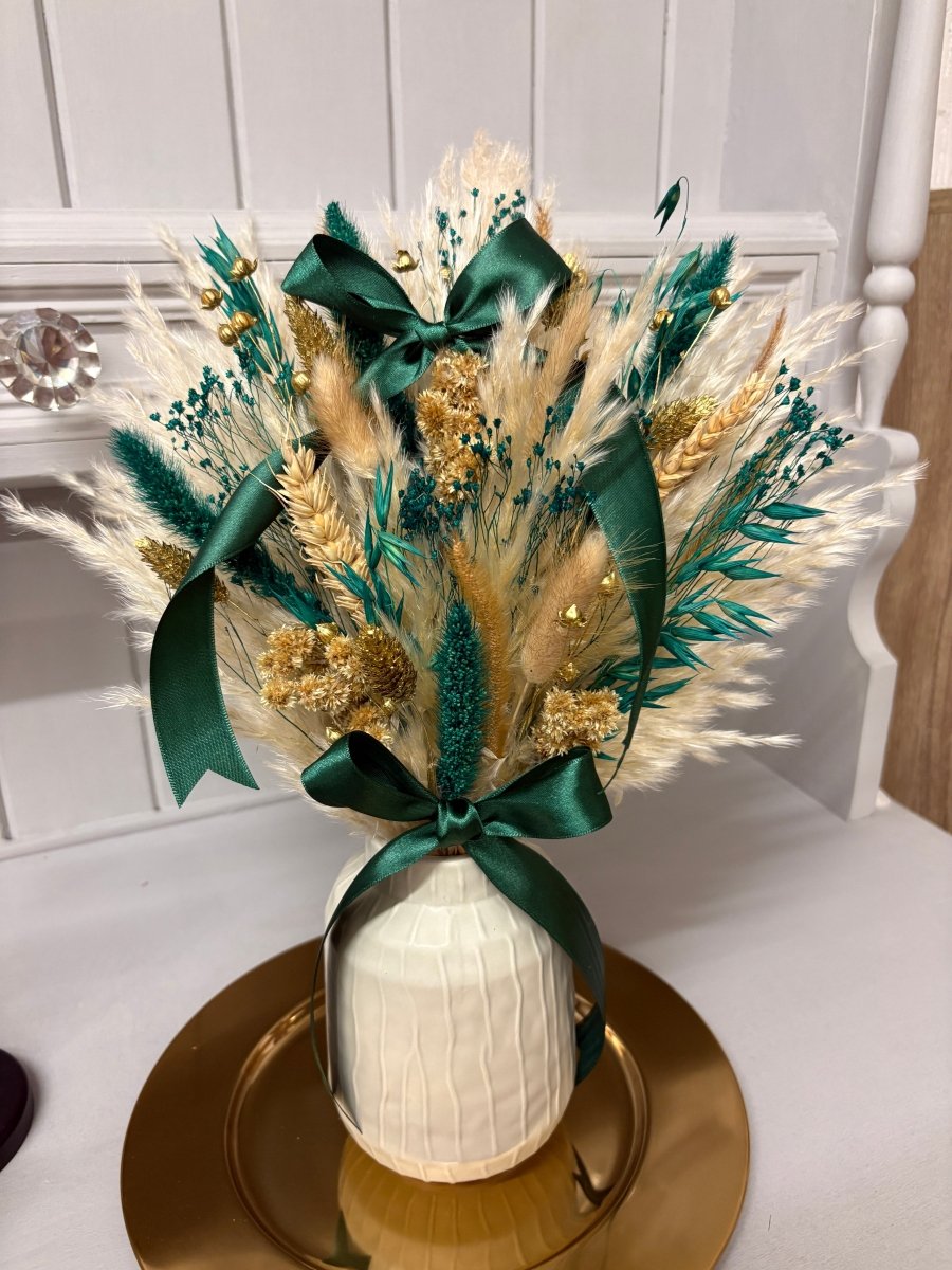Emerald & Gold Christmas Arrangements - Pampas Tallo