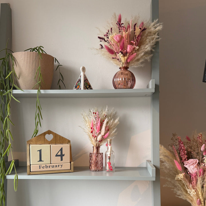 Ivy Dried Flower Arrangement In Pink &amp; Cream - Pampas Tallo