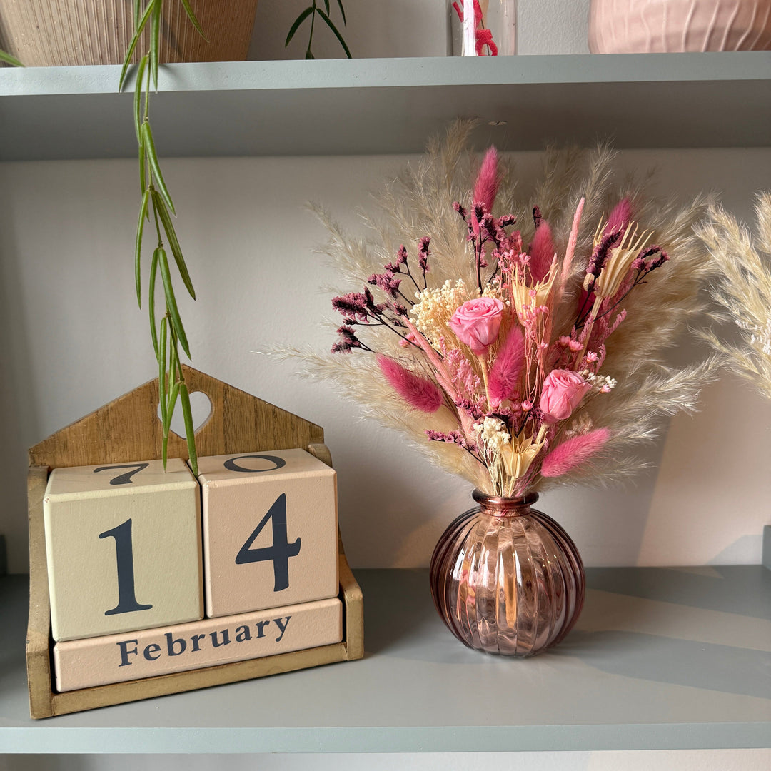 Ivy Dried Flower Arrangement In Pink &amp; Cream - Pampas Tallo