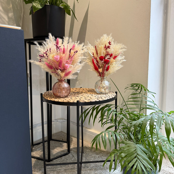 Josie Dried Flower Arrangement In Red &amp; Cream - Pampas Tallo