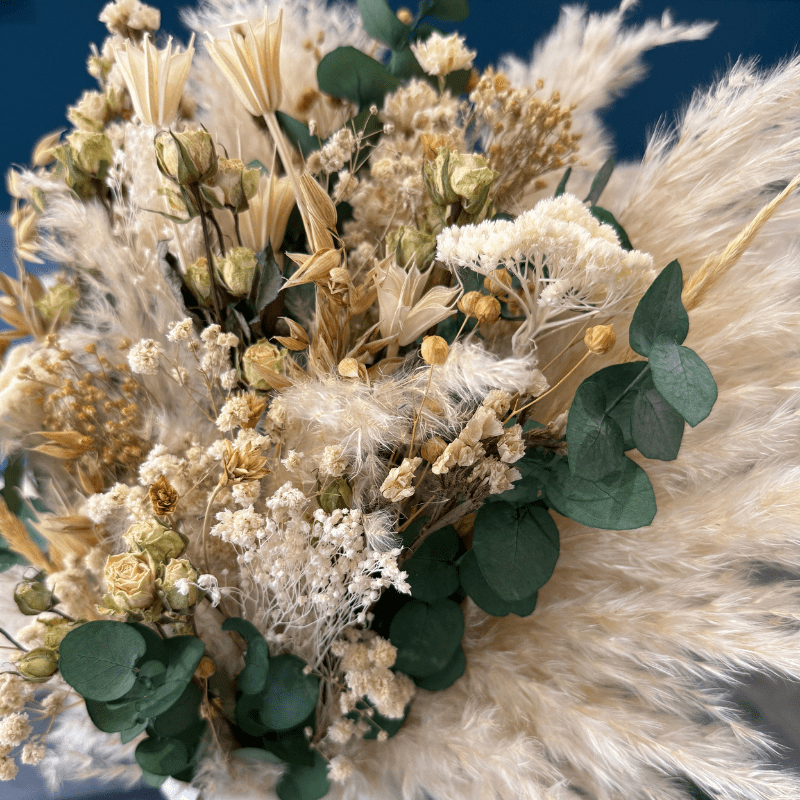 Kaira Dried Flower Arrangement in Cream, Green & Natural - Pampas Tallo