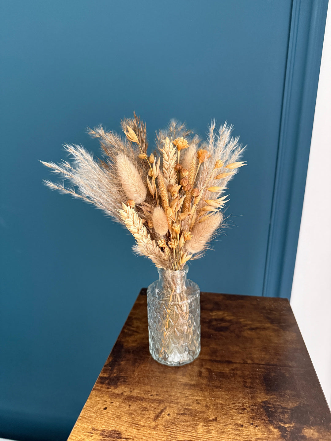 Layla Dried Flower Arrangement | Natural - Pampas Tallo