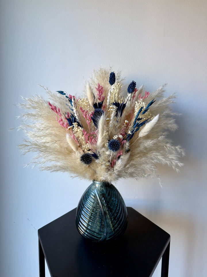 Lexi Dried Flower Arrangement | Navy, Cream &amp; White - Pampas Tallo