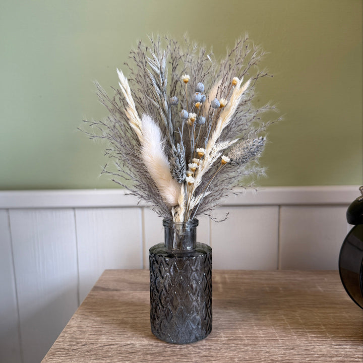 Lola Dried Flower Arrangement | Grey &amp; White - Pampas Tallo