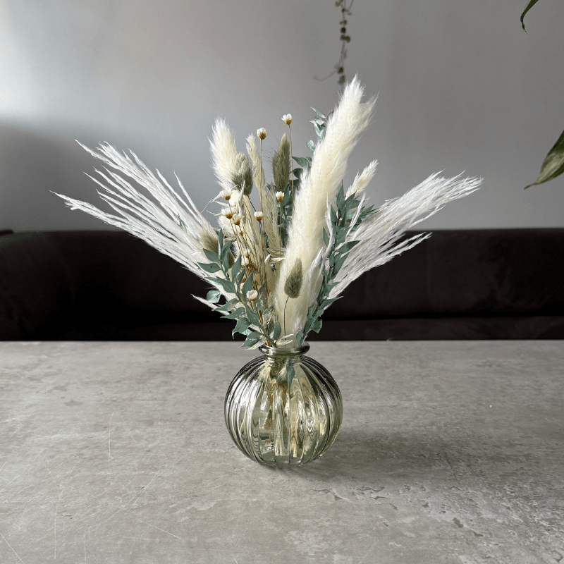 Mairi Dried Flower Arrangement In White & Green - Pampas Tallo