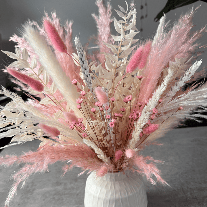 Maisie Dried Flower Arrangement In White & Pink - Pampas Tallo