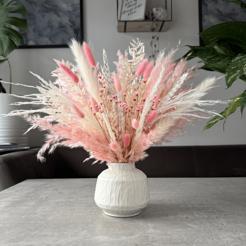 Maisie Dried Flower Arrangement In White & Pink - Pampas Tallo