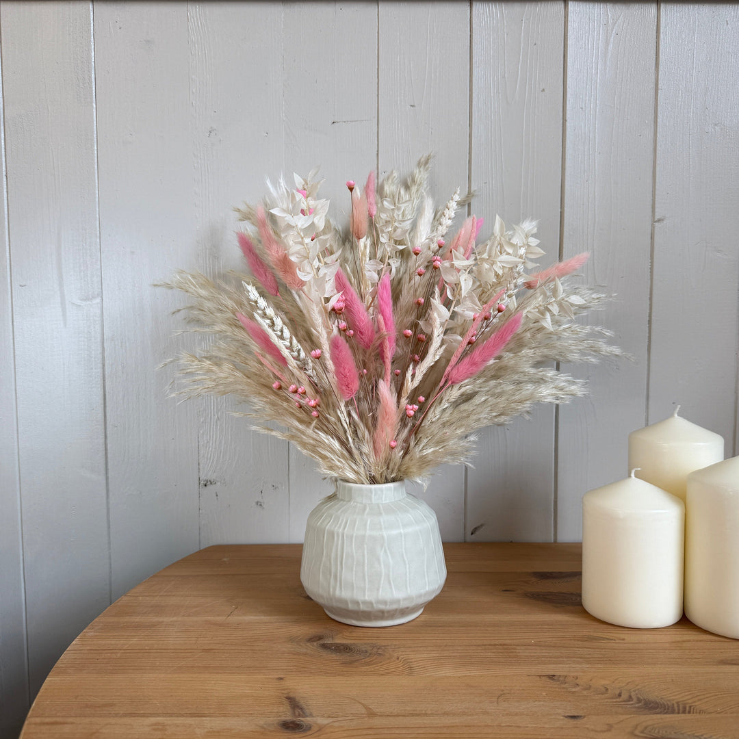 Maisie Dried Flower Arrangement | White &amp; Pink - Pampas Tallo