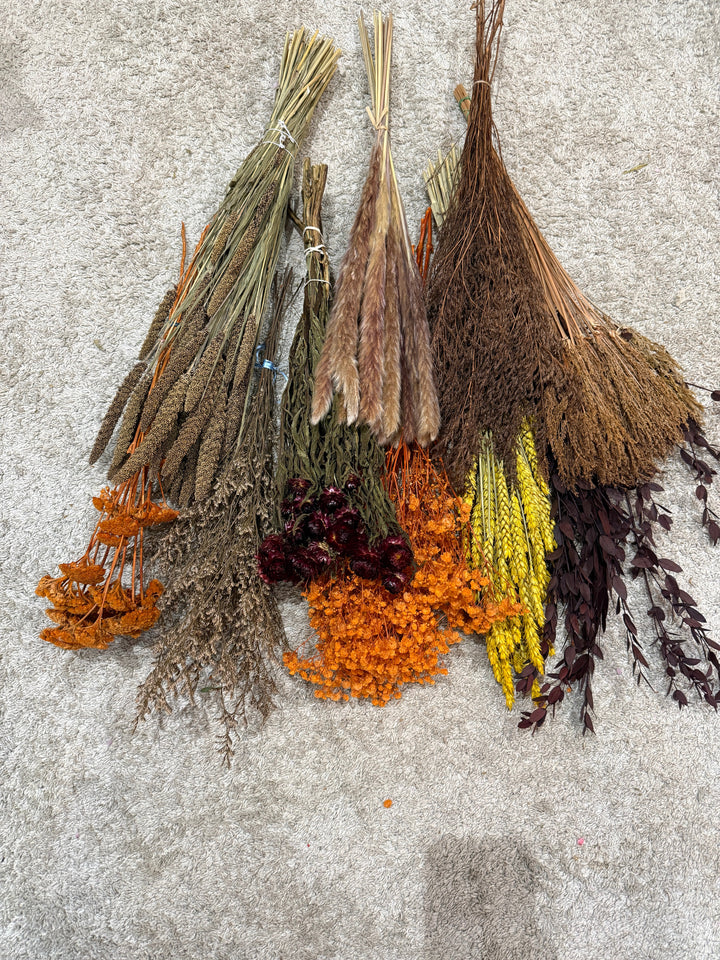Make Your Own Bouquet Of Dried Flowers - Pampas Tallo