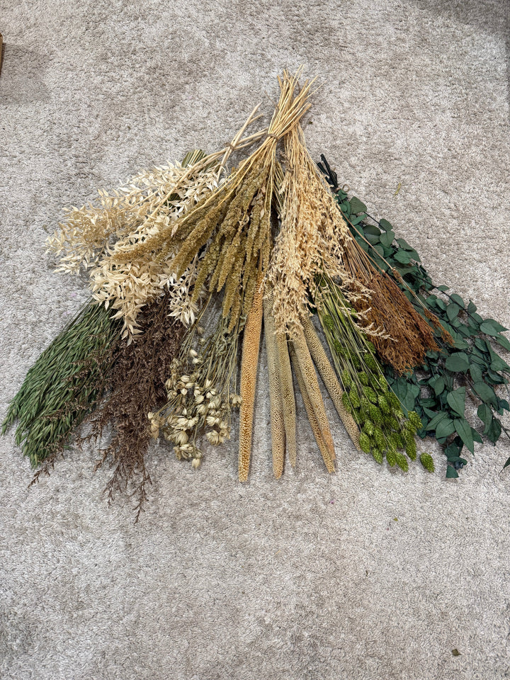 Make Your Own Bouquet Of Dried Flowers - Pampas Tallo