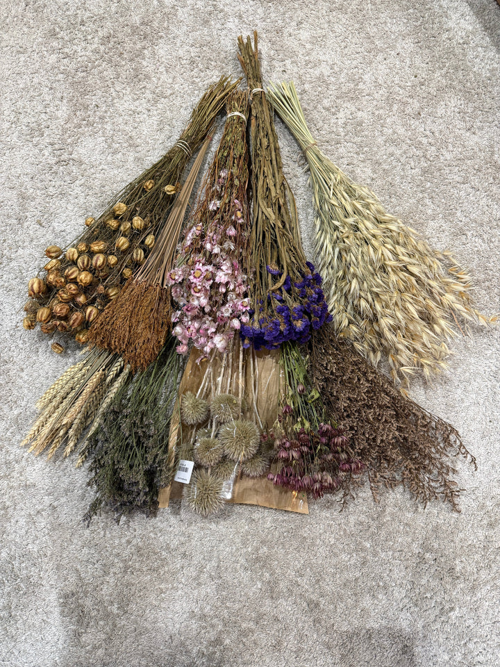 Make Your Own Bouquet Of Dried Flowers - Pampas Tallo