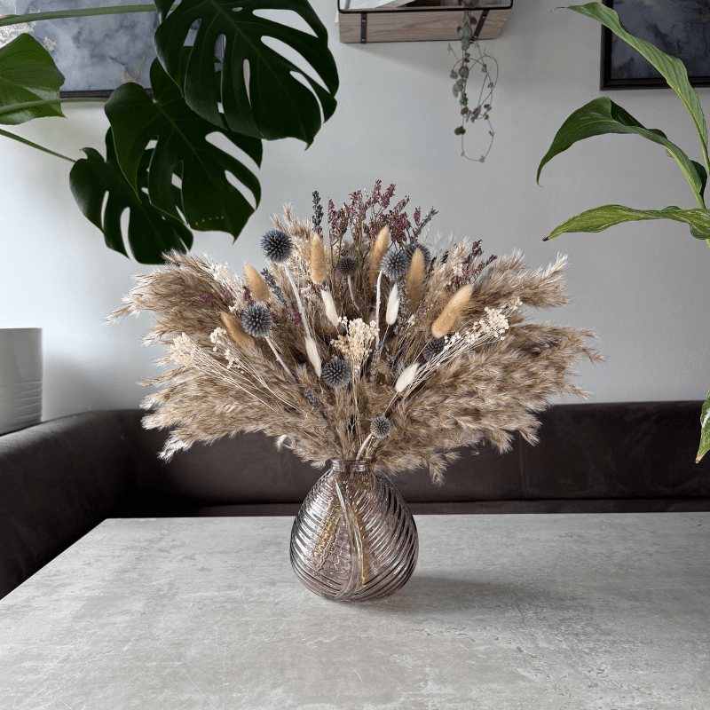 Margaret Dried Flower Arrangement In Natural, Berry & Lavender - Pampas Tallo