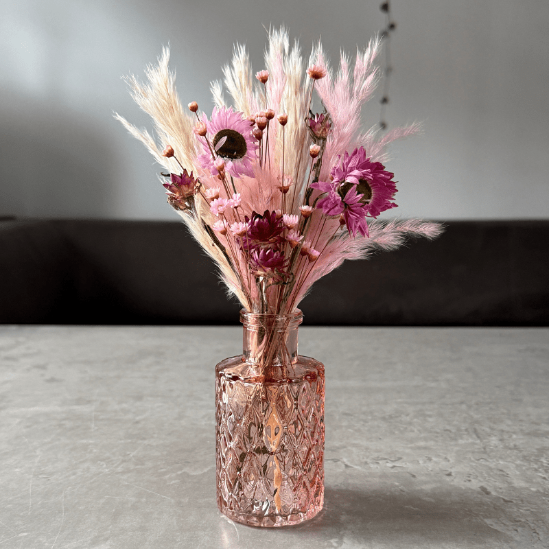 Marianne Dried Flower Arrangement In Cream & Pink - Pampas Tallo