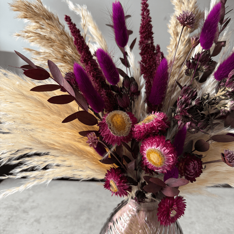 Nadia Dried Flower Arrangement In Natural, Cream & Berry Tones - Pampas Tallo