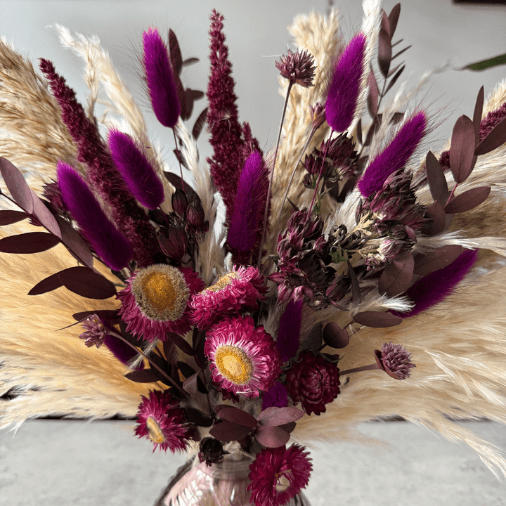 Nadia Dried Flower Arrangement In Natural, Cream & Berry Tones - Pampas Tallo