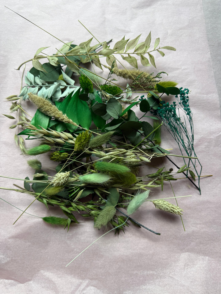 Offcut Dried Flowers - Pampas Tallo