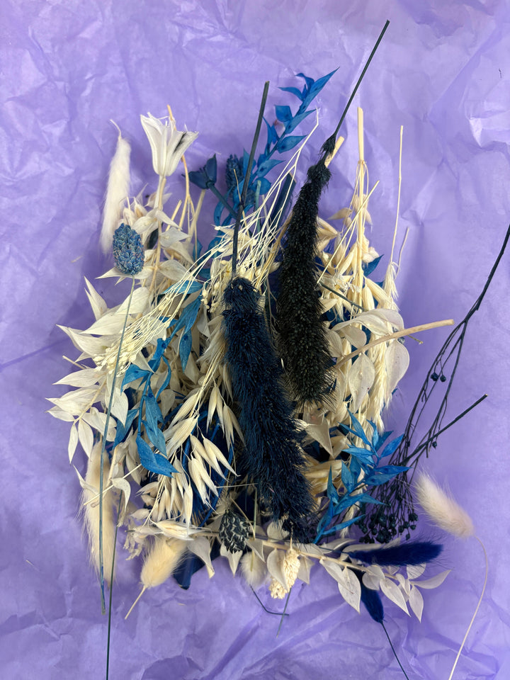 Offcut Dried Flowers - Pampas Tallo