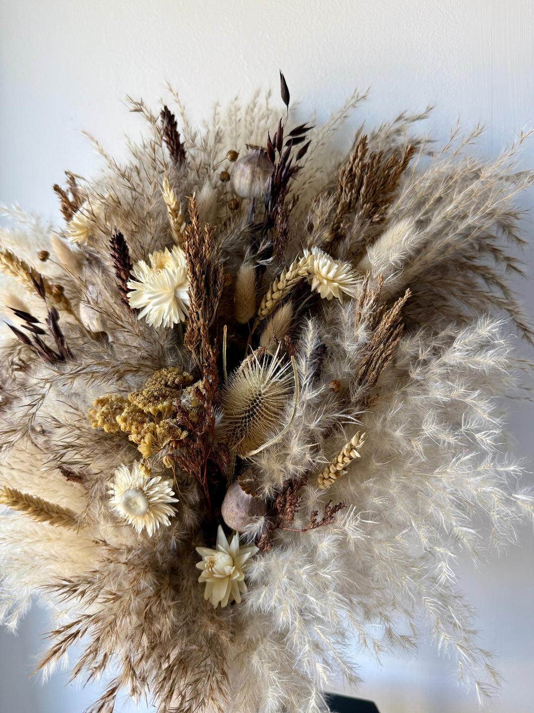 Olivia Dried Flower Arrangement | Natural, Cream &amp; Brown - Pampas Tallo