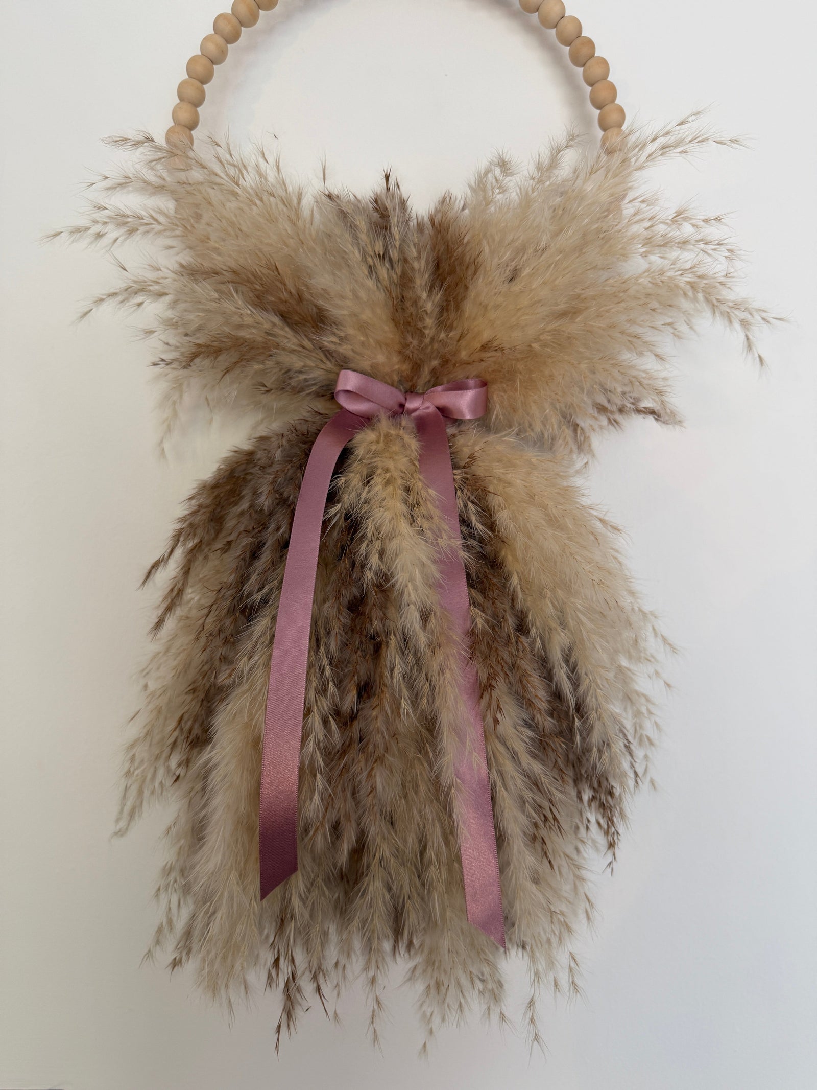 Penny Pampas Dress Wall Decor | Natural & Cream - Pampas Tallo
