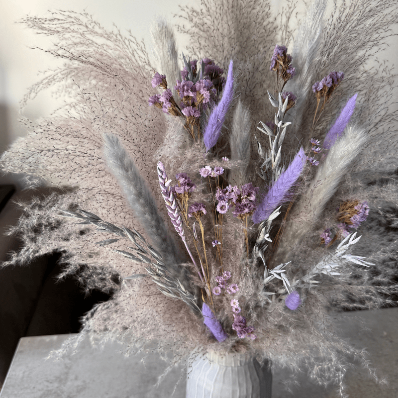 Rathna Dried Flower Arrangement In Grey & Lilac Purple - Pampas Tallo