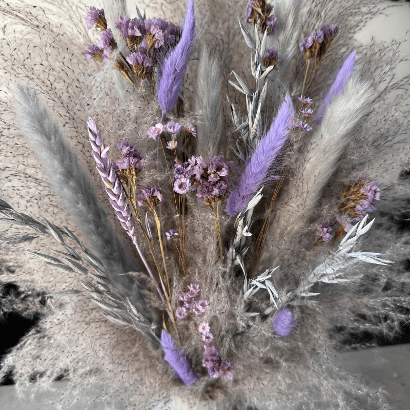 Rathna Dried Flower Arrangement In Grey & Lilac Purple - Pampas Tallo