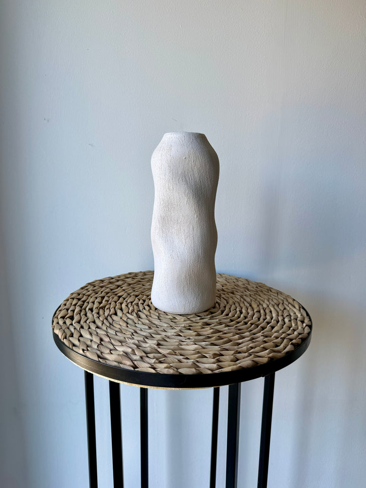 Sculpt Vase | White, Nude or Coal - Pampas Tallo
