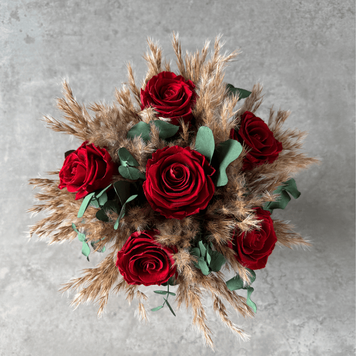 Silfana Preserved Rose Hat Box In Red, Natural & Eucalyptus - Pampas Tallo