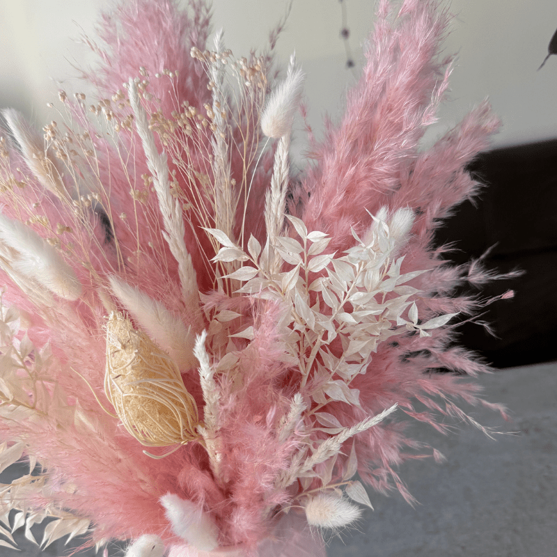 Sophie Dried Flower Arrangement In Pink & White - Pampas Tallo