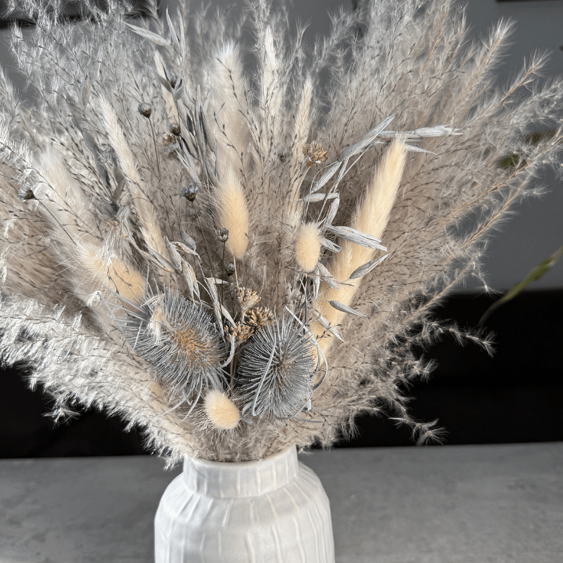 Talia Dried Flower Arrangement In Grey & White - Pampas Tallo