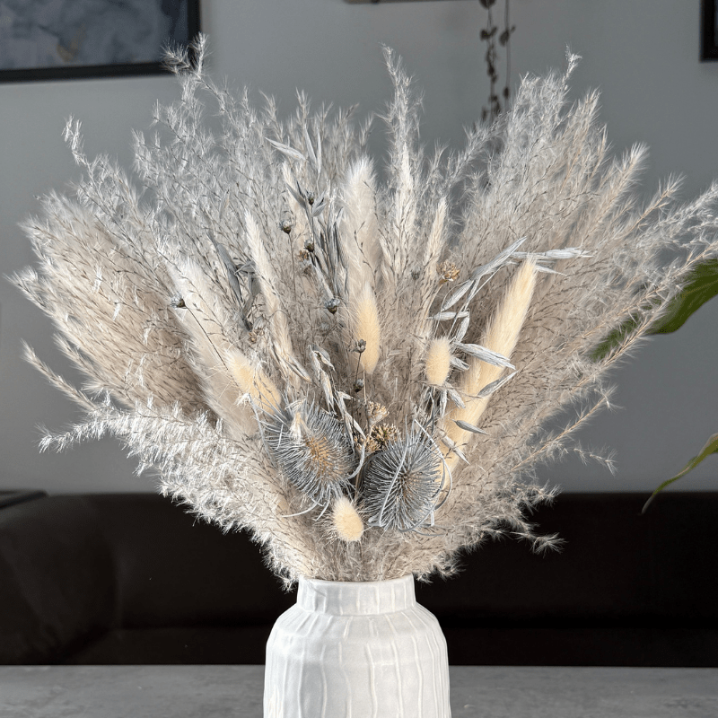 Talia Dried Flower Arrangement In Grey & White - Pampas Tallo