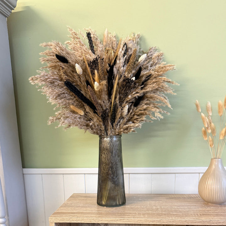 Tanisha Dried Flower Arrangement | Natural, Black &amp; White - Pampas Tallo
